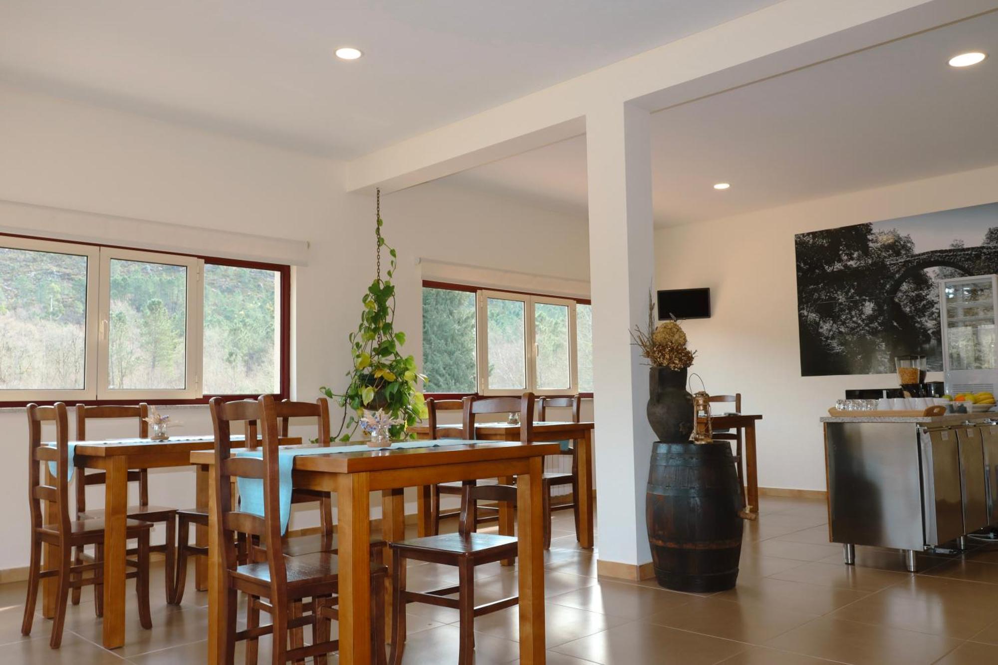 Outeiro Do Moinho Bed & Breakfast Campo do Geres Exterior photo